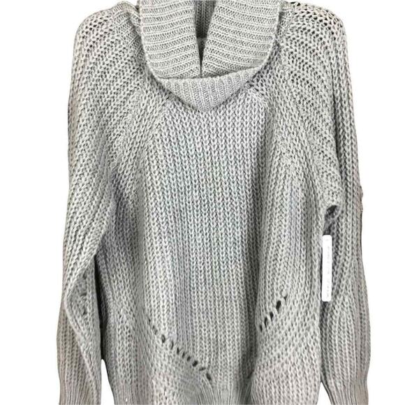 Cloth By Design Women’s Gray Knit Turtleneck Sweater Size M NWT - Picture 3 of 16